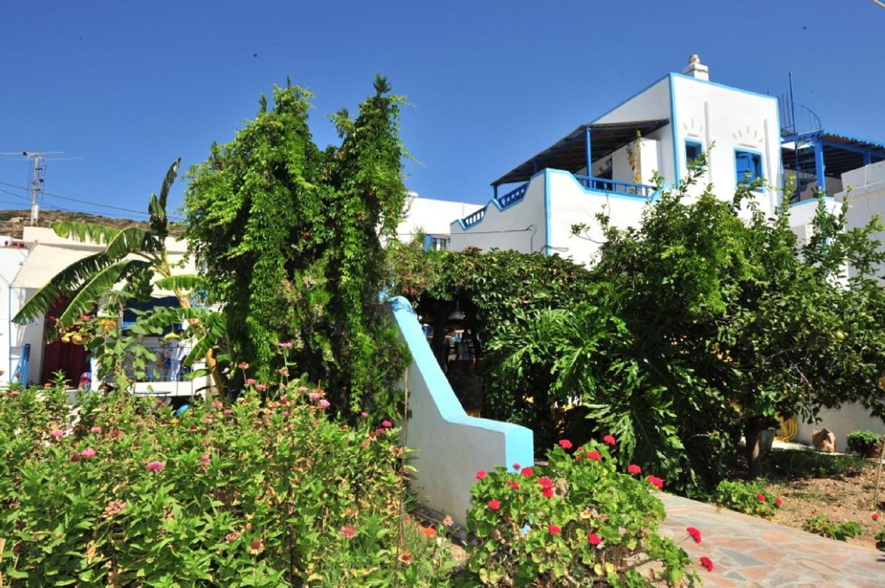 Pension Titika Katapola Exterior foto